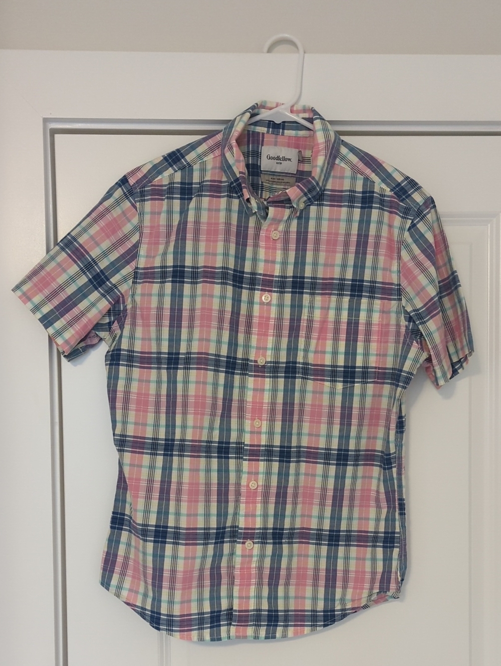 Pastel Short-sleeve Button-down